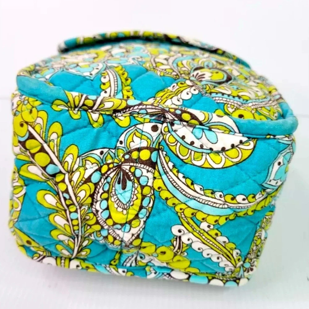 Vera Bradley Insulated Lunch Tote Bag Retired Pattern Peacock Floral Quilted Bag